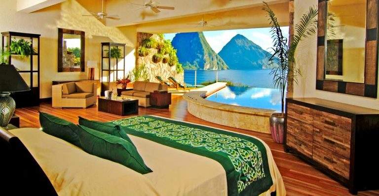 phòng ngủ biệt thự Jade Mountain St Lucia